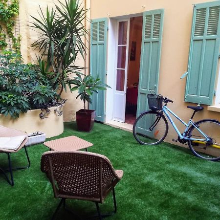 Hotel Jaures Toulon Exteriör bild